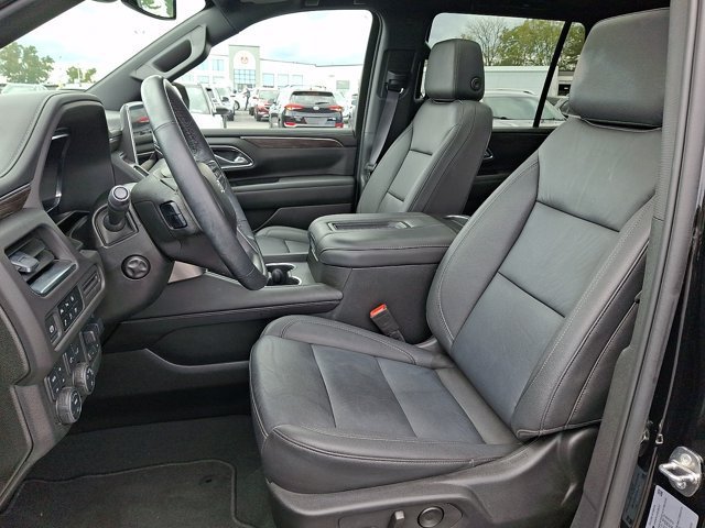 Used 2024 Chevrolet Tahoe Z71 w/ Z71 Off-Road Package AWD/4WD image 18