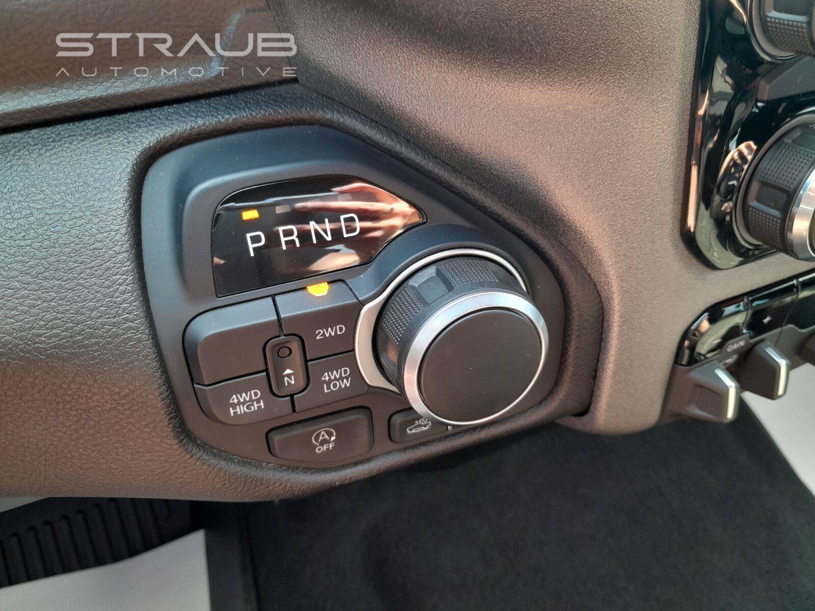 Used 2025 RAM 1500 Warlock AWD/4WD image 19