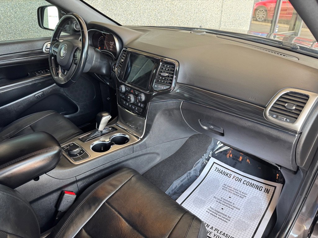 Used 2021 Jeep Grand Cherokee Limited w/ Luxury Group II image 23