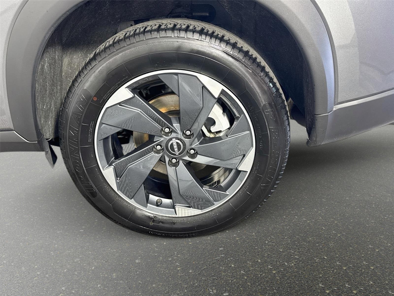 Certified 2024 Nissan Rogue SV AWD/4WD image 29
