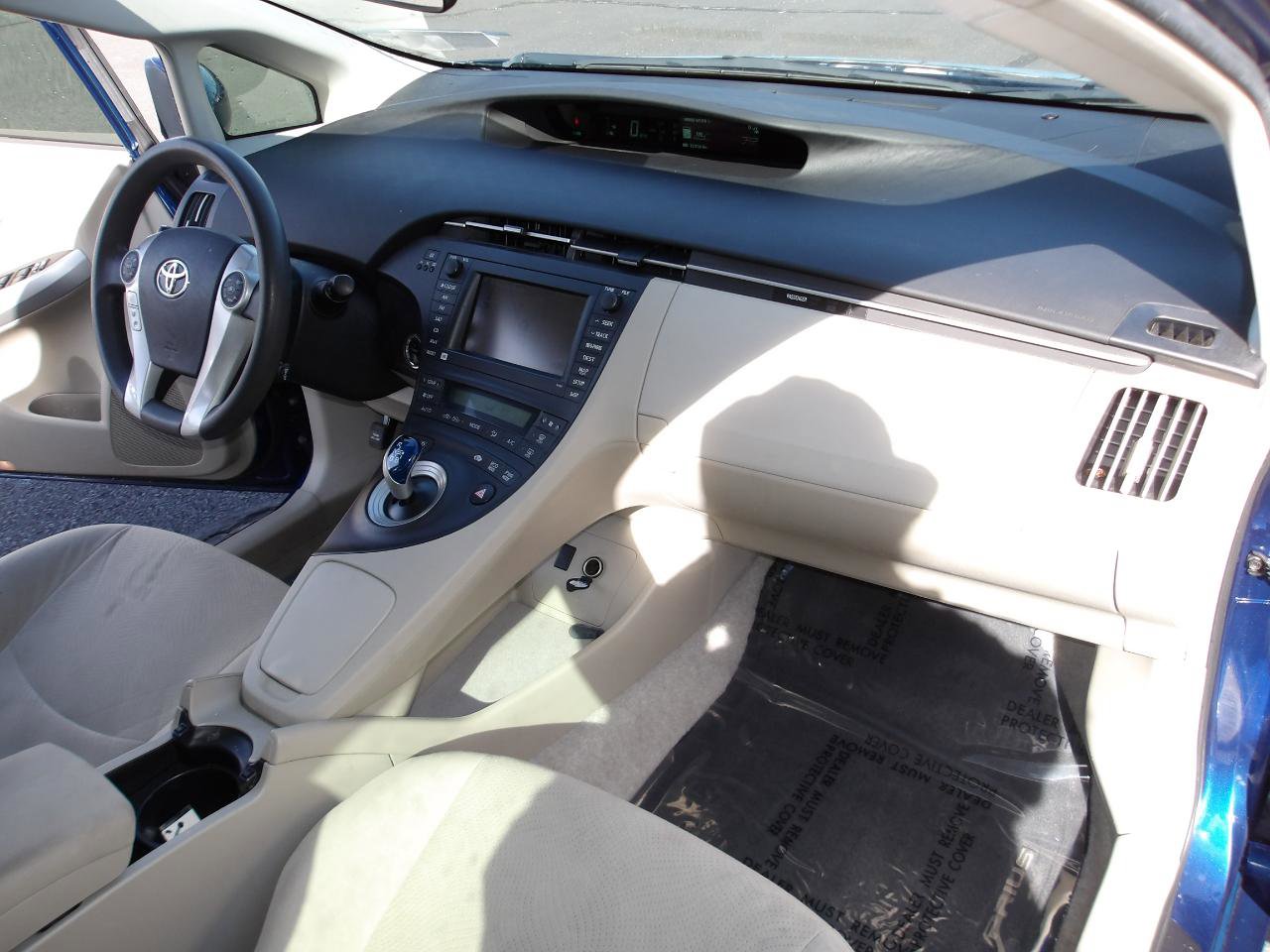 Used 2011 Toyota Prius Three w/ Navigation Pkg FWD image 13