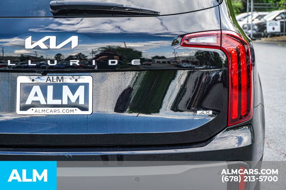Used 2025 Kia Telluride S AWD/4WD image 13