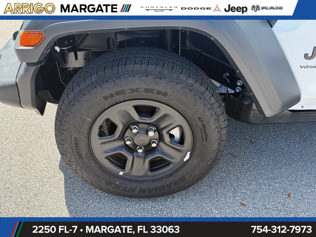 New 2026 Jeep Wrangler Unlimited Sahara AWD/4WD image 16