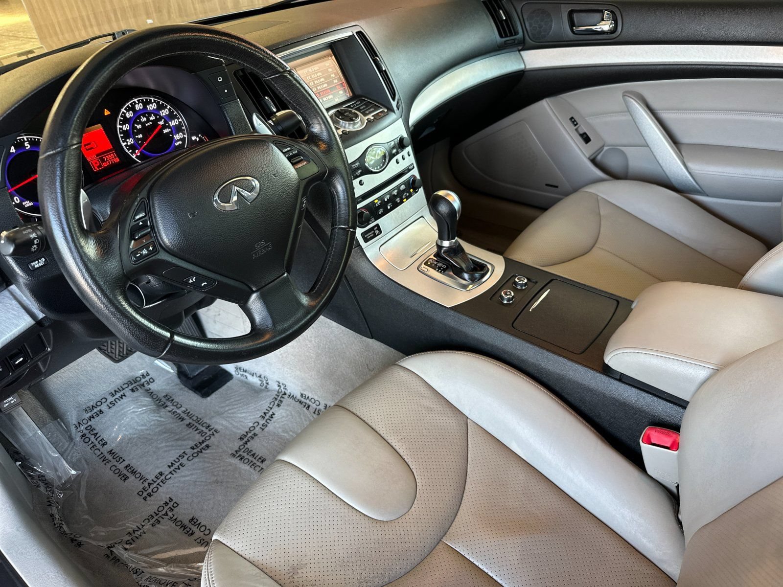 Used 2009 INFINITI G37 Journey w/ Premium Pkg RWD image 11