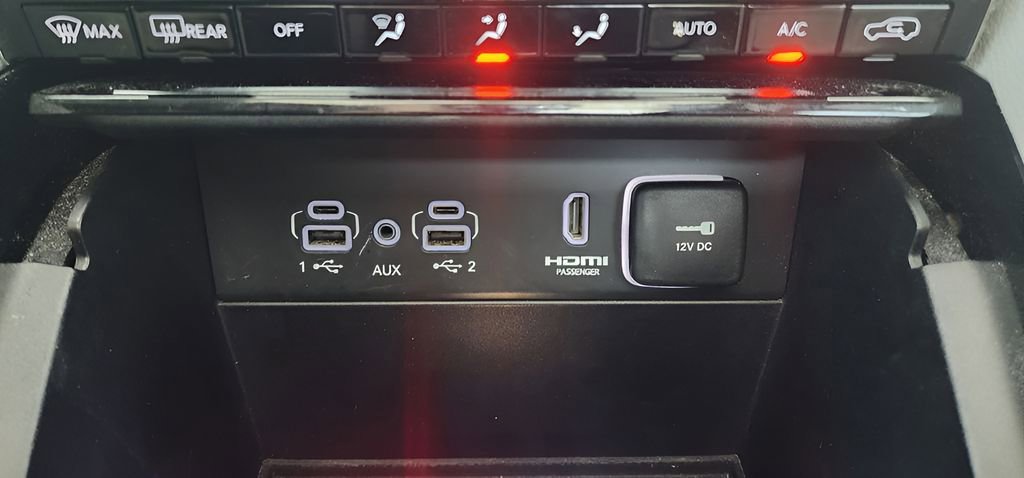 Used 2023 Jeep Grand Cherokee L Overland w/ Rear Seat Video Group I AWD/4WD image 45