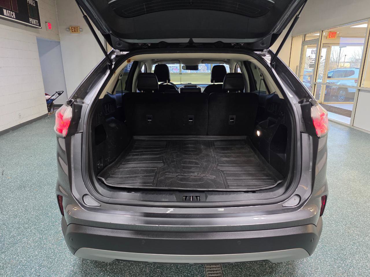 Used 2021 Ford Edge SEL w/ Cargo Accessory Package image 21