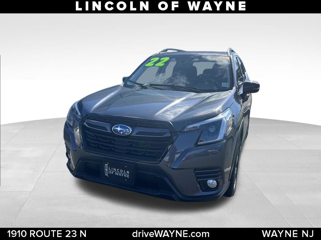 Used 2022 Subaru Forester Limited AWD/4WD image 1