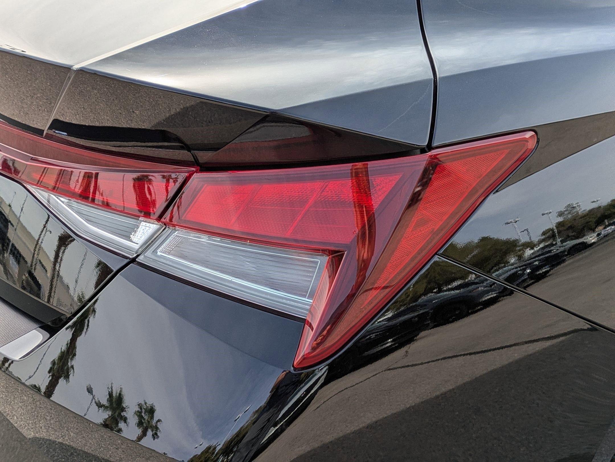 Used 2021 Hyundai Elantra SEL w/ Convenience Package FWD image 11