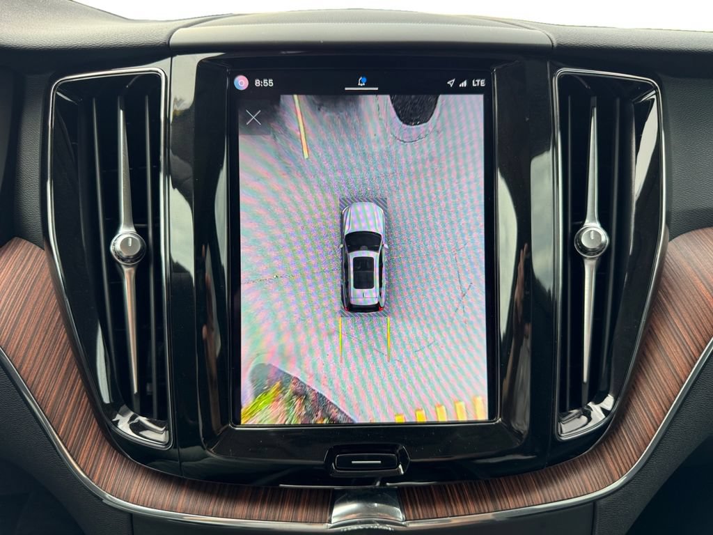 Certified 2024 Volvo XC60 B5 Plus w/ Climate Package AWD/4WD image 19