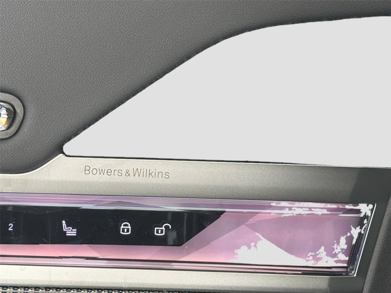 New 2026 BMW 750e xDrive AWD/4WD image 36