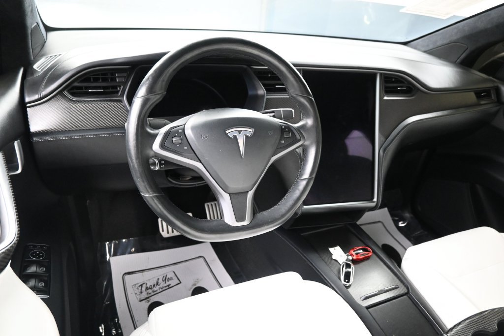 Used 2020 Tesla Model X Performance AWD/4WD image 24