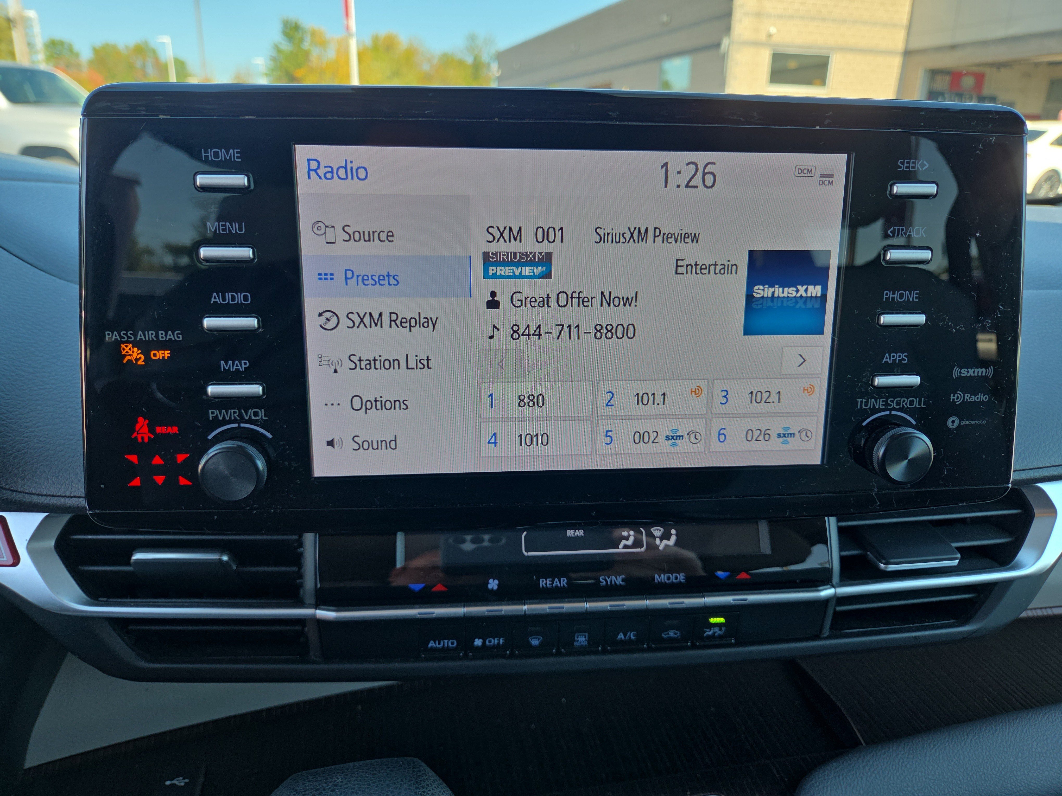 Certified 2021 Toyota Sienna LE image 24