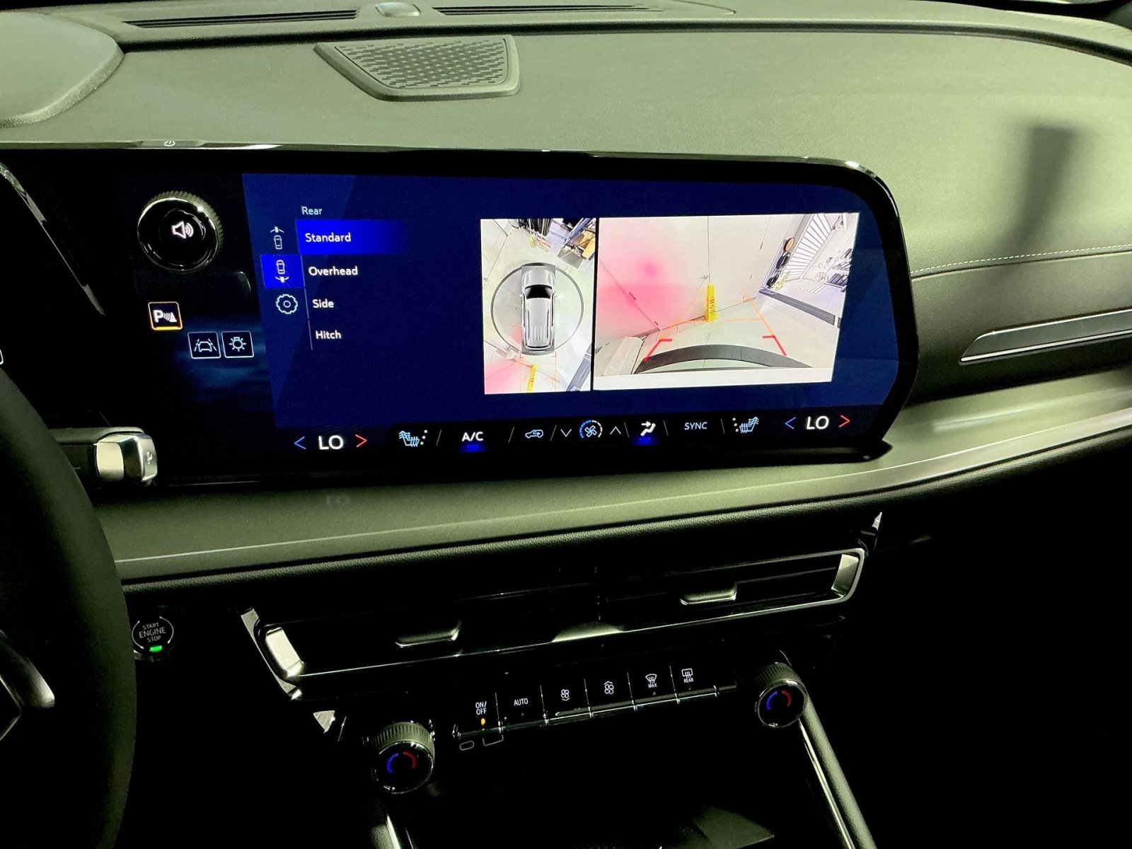 New 2026 Chevrolet Traverse LT w/ Enhanced Driving Package image 27