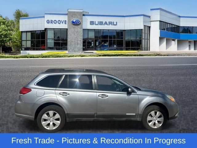 Used 2011 Subaru Outback 2.5i Limited w/ PWR Moonroof Pkg AWD/4WD image 7