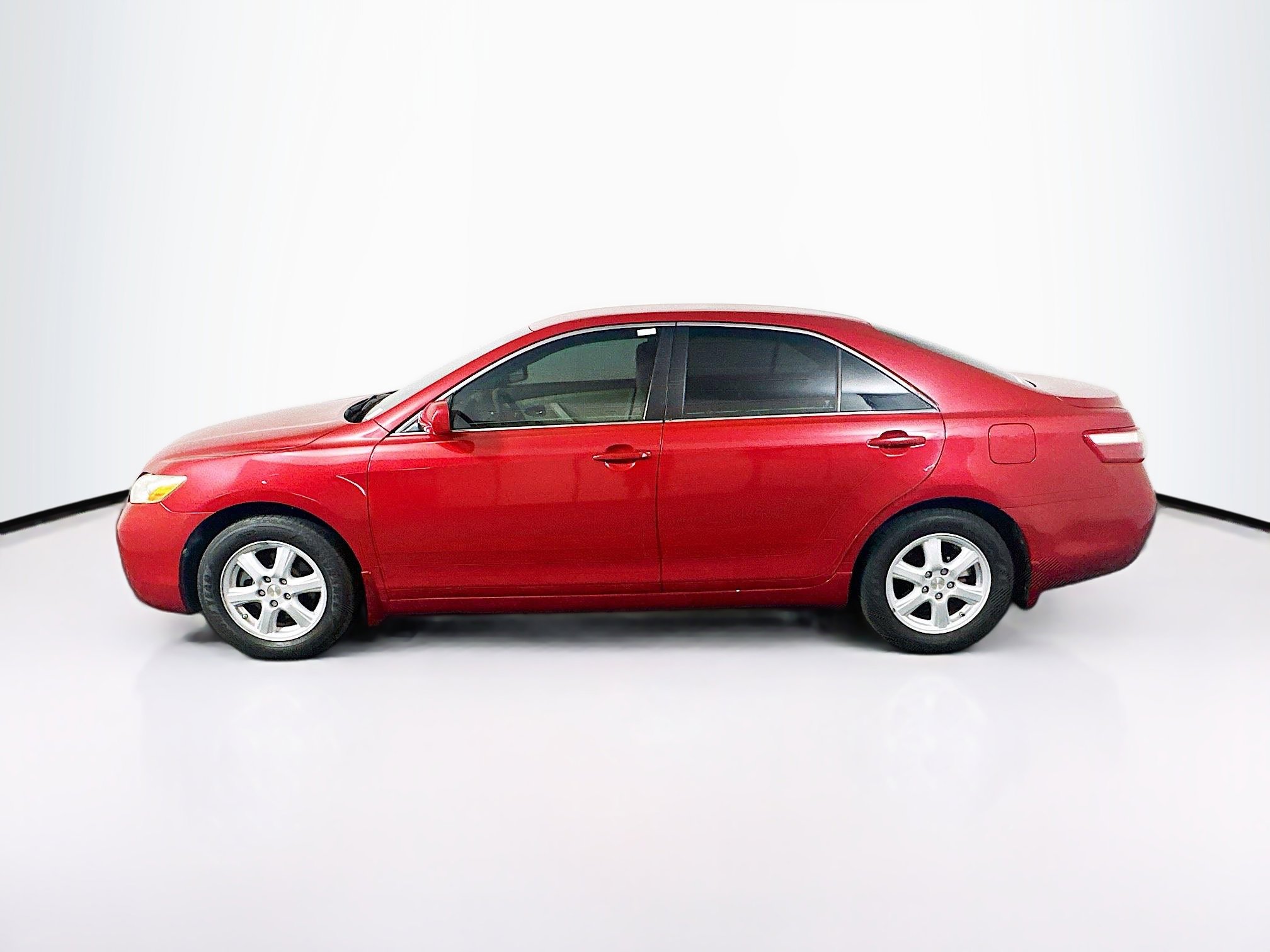 Used 2009 Toyota Camry LE FWD image 4