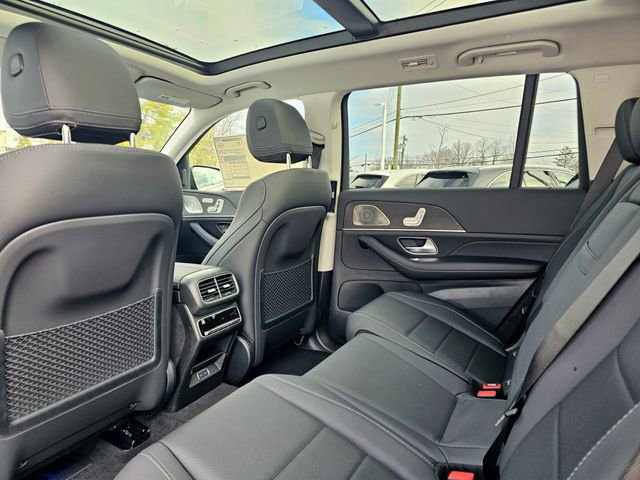 New 2026 Mercedes-Benz GLS 450 4MATIC image 22