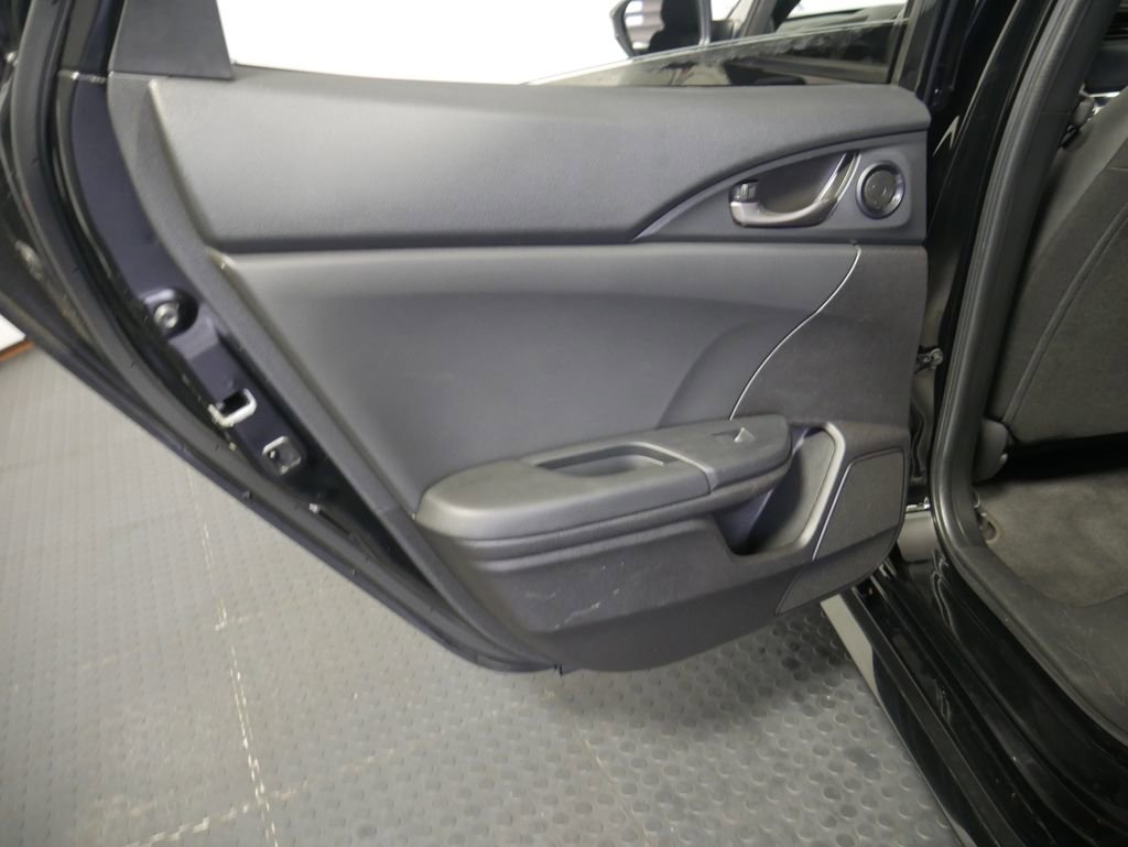 Used 2021 Honda Civic Sport image 12