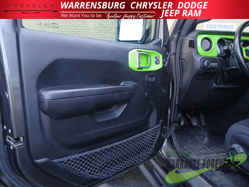 Used 2020 Jeep Gladiator Sport w/ Quick Order Package 23S AWD/4WD image 12