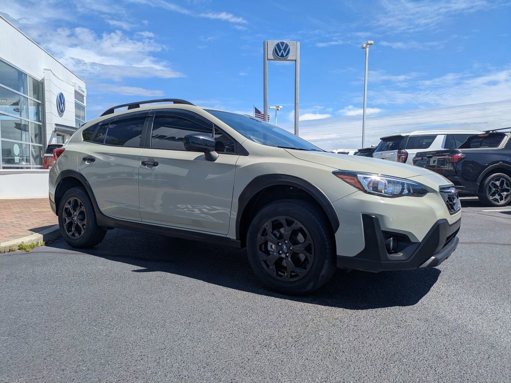 Used 2023 Subaru Crosstrek 2.0i Premium w/ Special Edition image 3