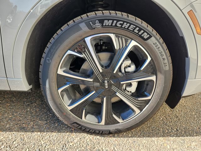 New 2026 Lincoln Nautilus Reserve AWD/4WD image 18