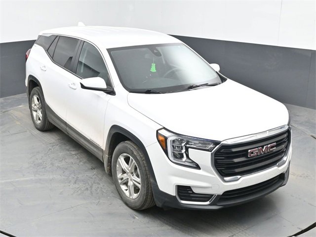 Used 2022 GMC Terrain SLE image 13