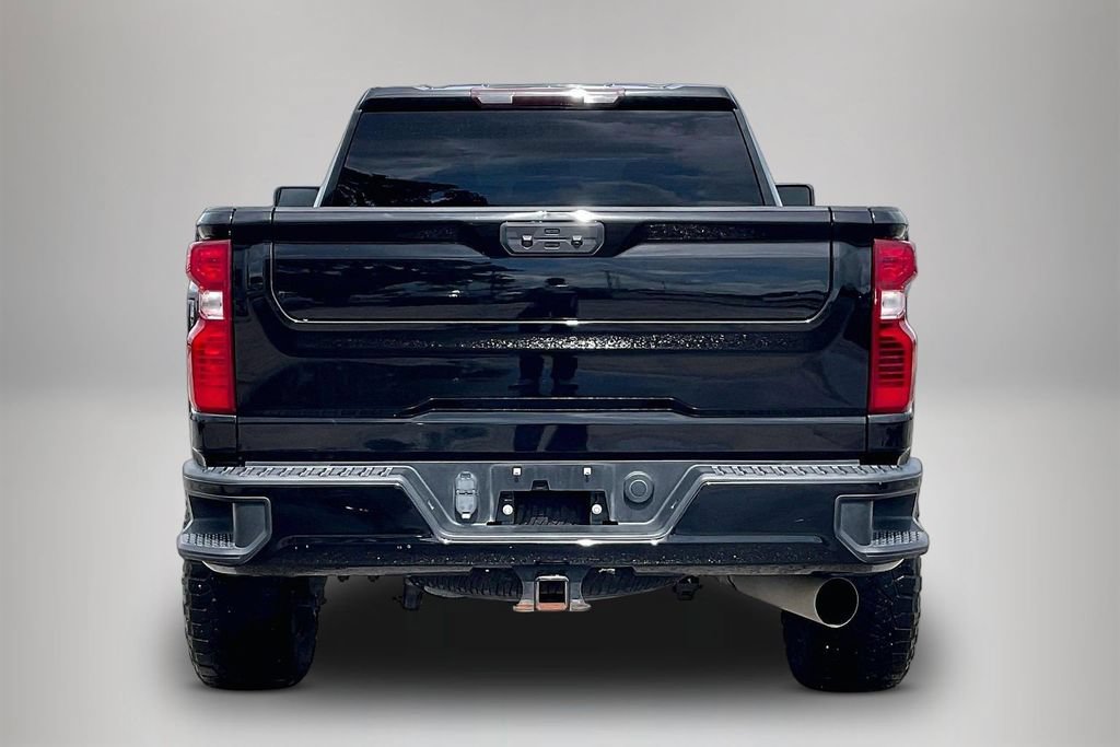 Used 2022 Chevrolet Silverado 2500 Custom w/ Custom Value Package AWD/4WD image 6