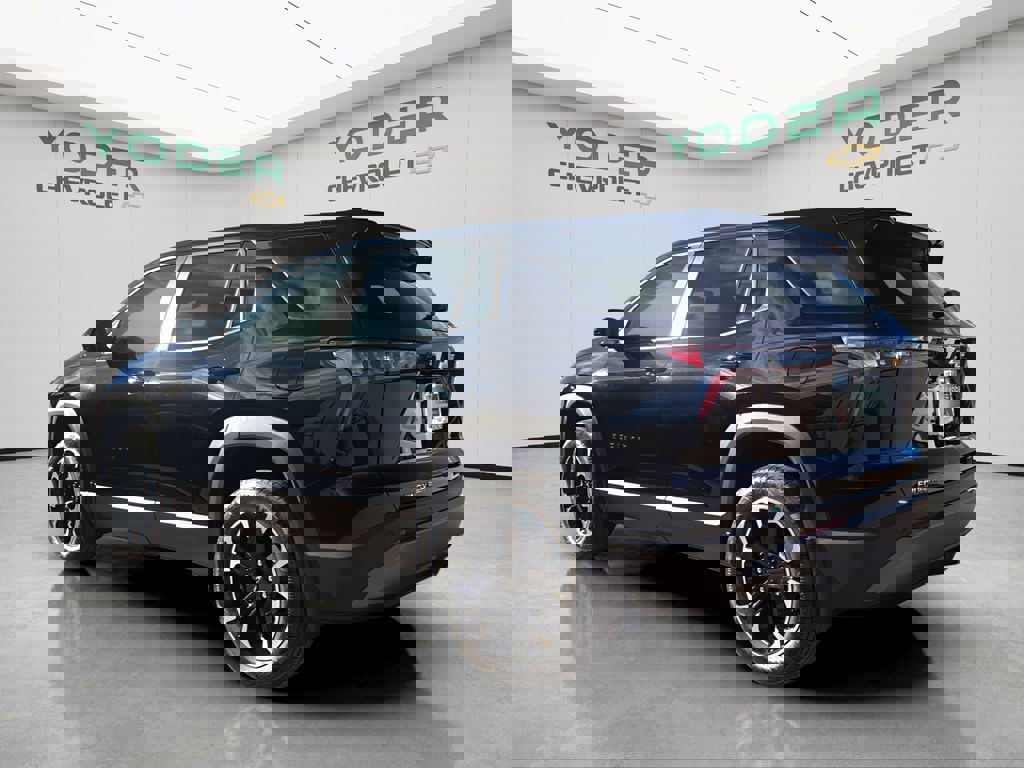 New 2026 Chevrolet Equinox LT w/ Convenience Package II image 9