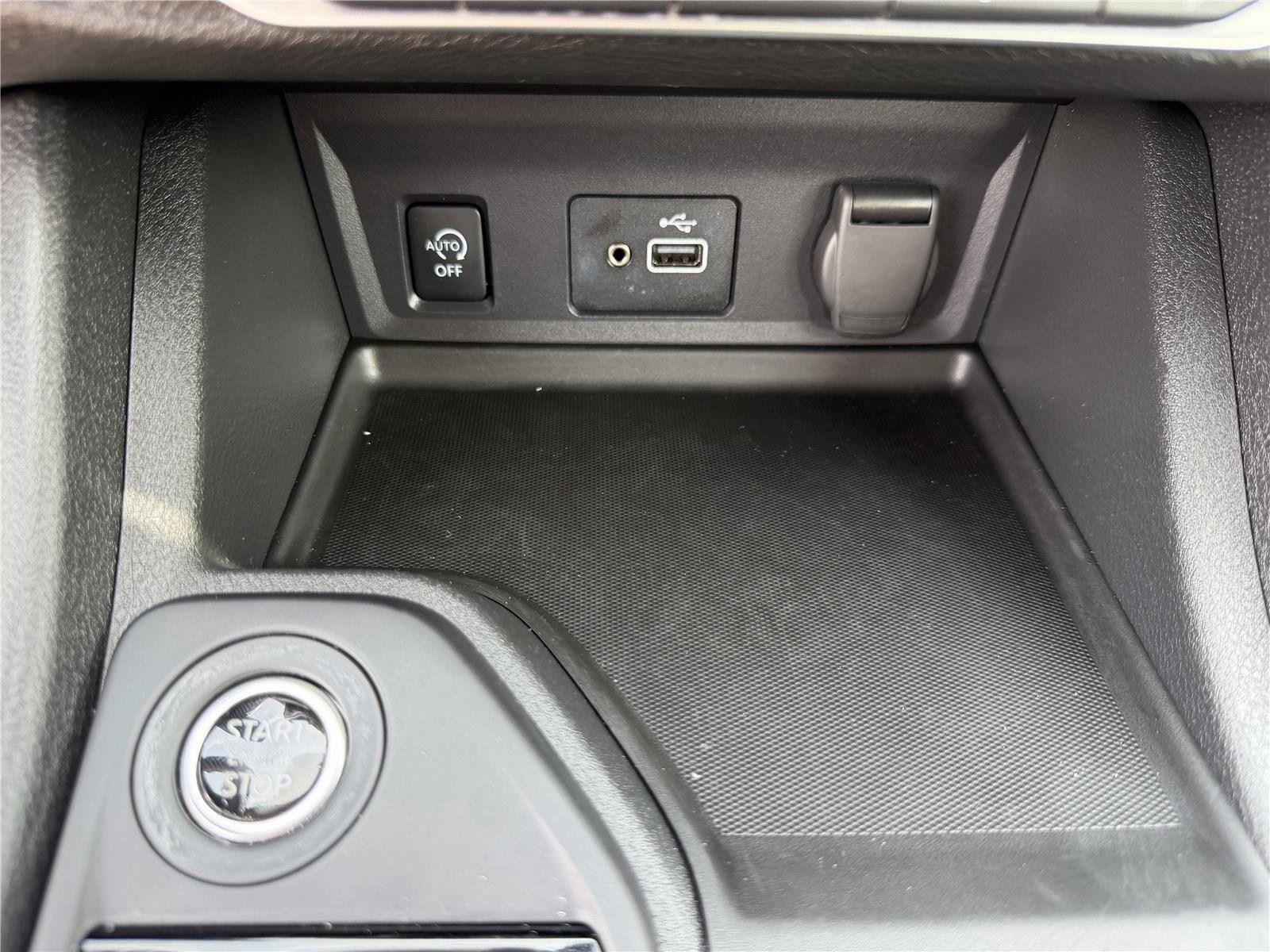 Used 2024 Nissan Sentra S FWD image 15