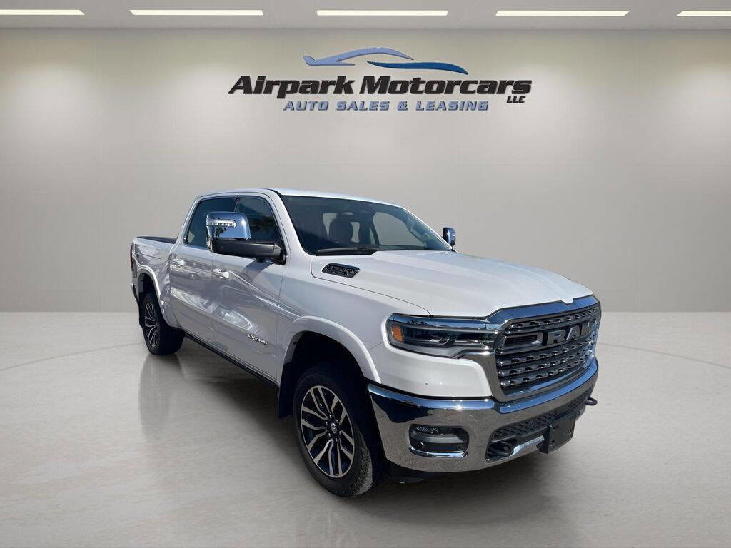 Used 2025 RAM 1500 Limited w/ Off Road Group image 8