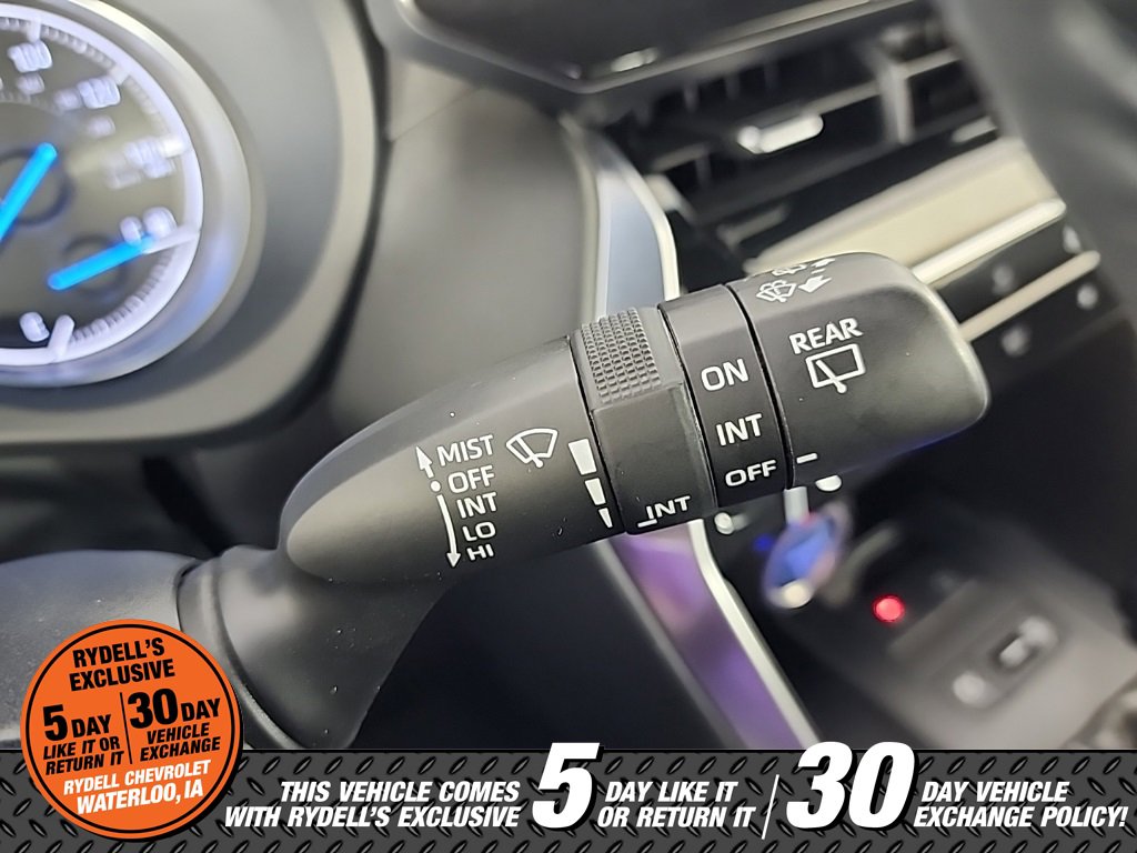 Used 2021 Toyota Venza XLE w/ Softex Package image 25