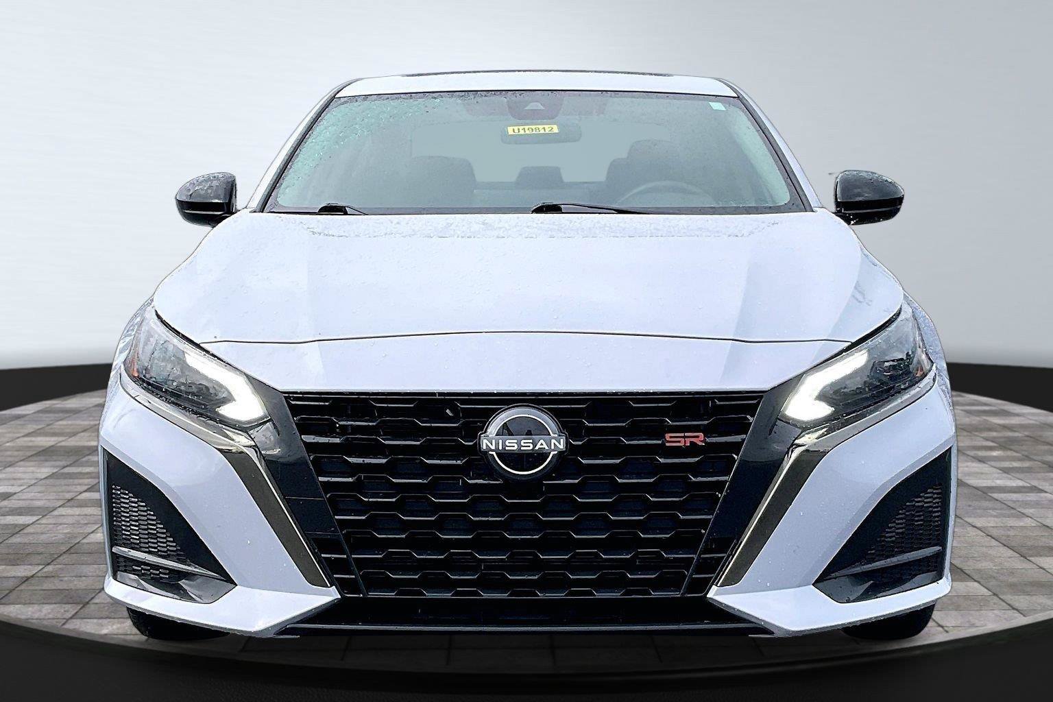 Certified 2024 Nissan Altima 2.5 SR w/ SR Premium Package FWD image 2