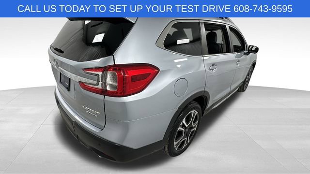 Certified 2023 Subaru Ascent Limited w/ Technology Package image 3