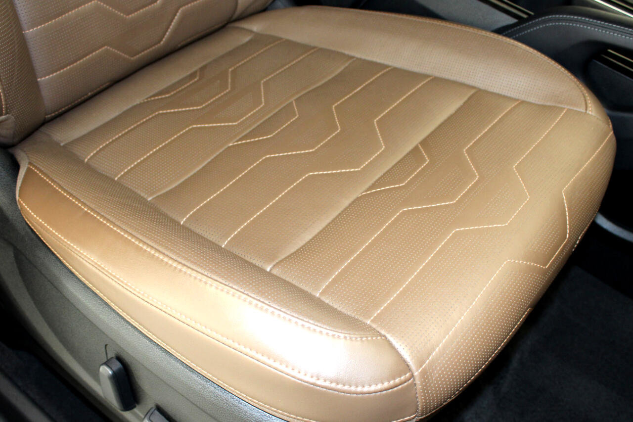 Used 2022 Kia Telluride SX w/ SX Prestige Package image 53