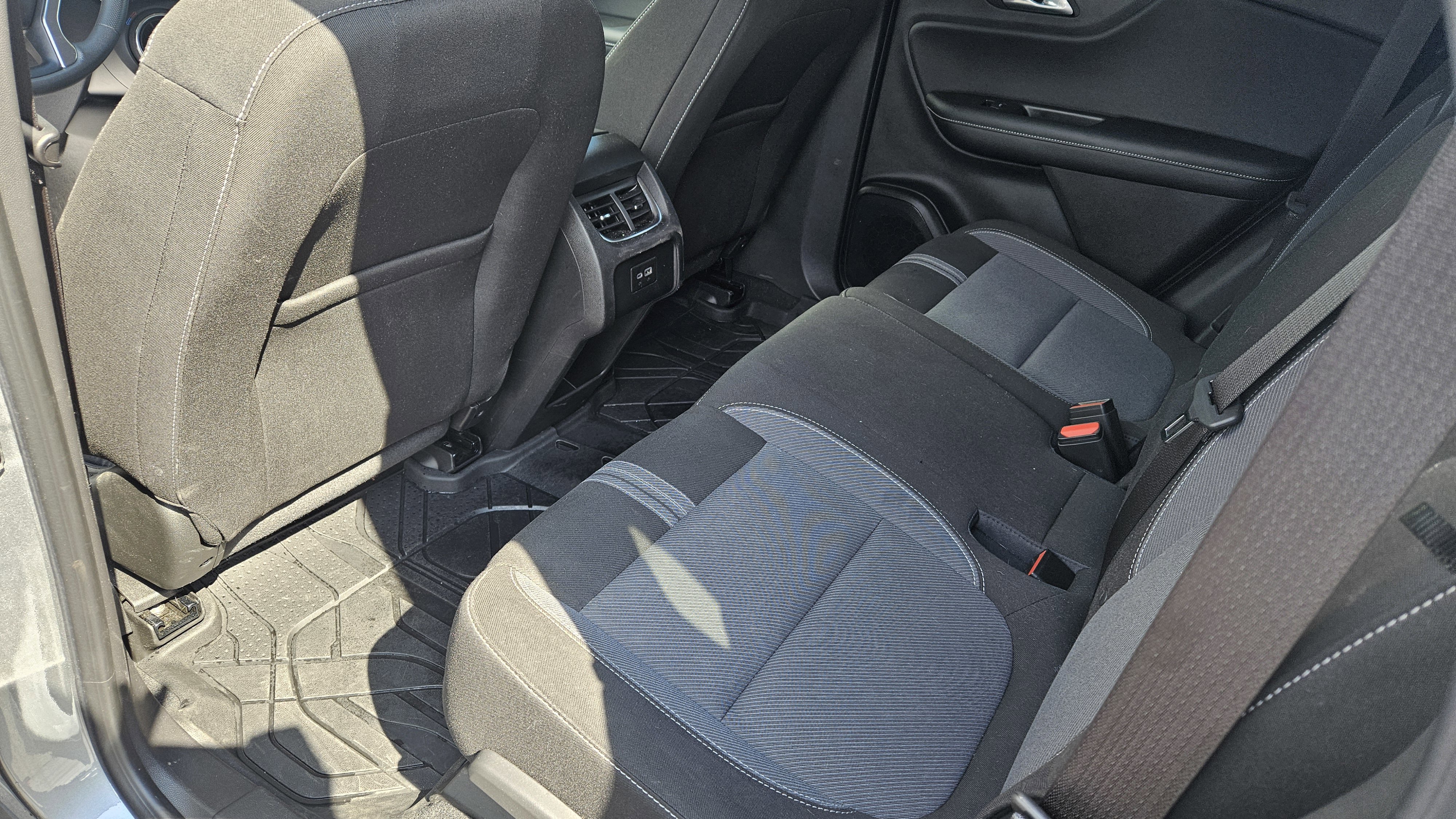 Used 2024 Chevrolet Blazer LT w/ Redline Edition image 13