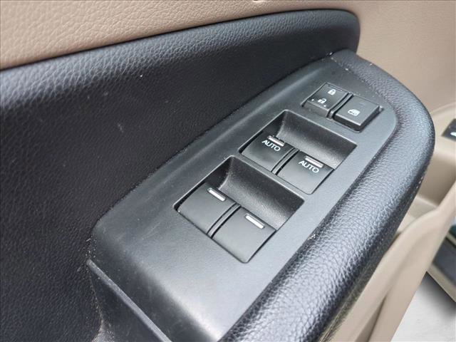 Used 2021 Honda Pilot Touring image 12