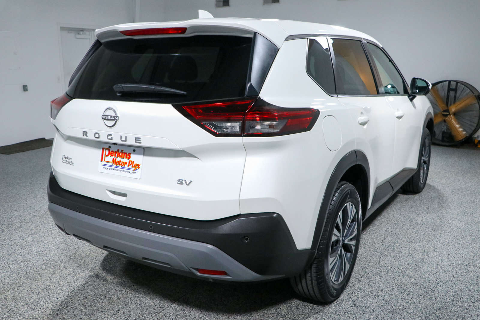 Used 2022 Nissan Rogue SV FWD image 7