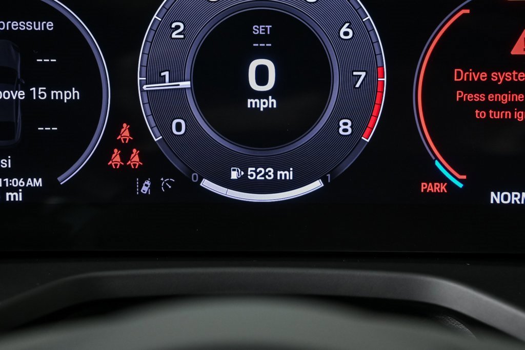 New 2025 Porsche Panamera image 9