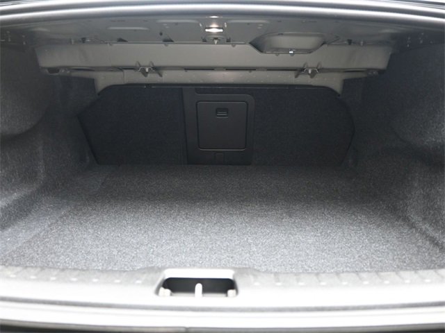 Used 2025 Volvo S60 B5 Plus image 28