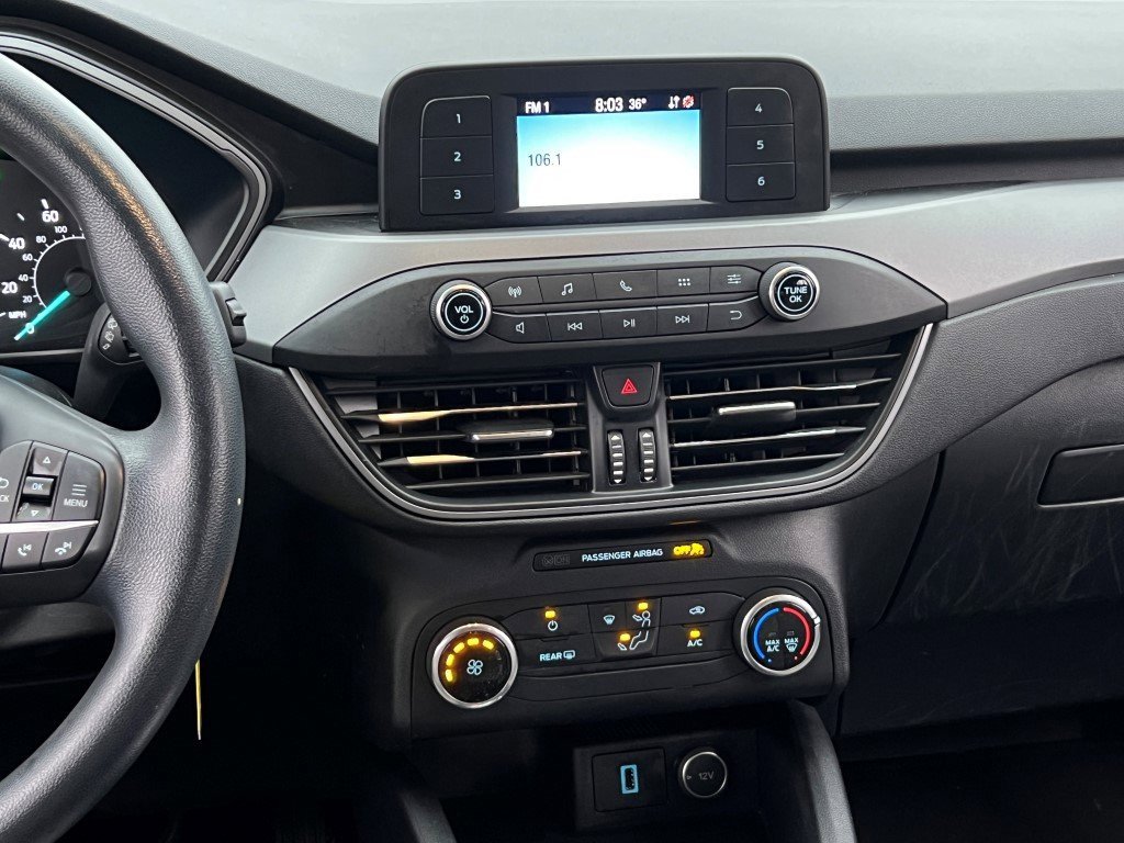 Used 2020 Ford Escape S image 17