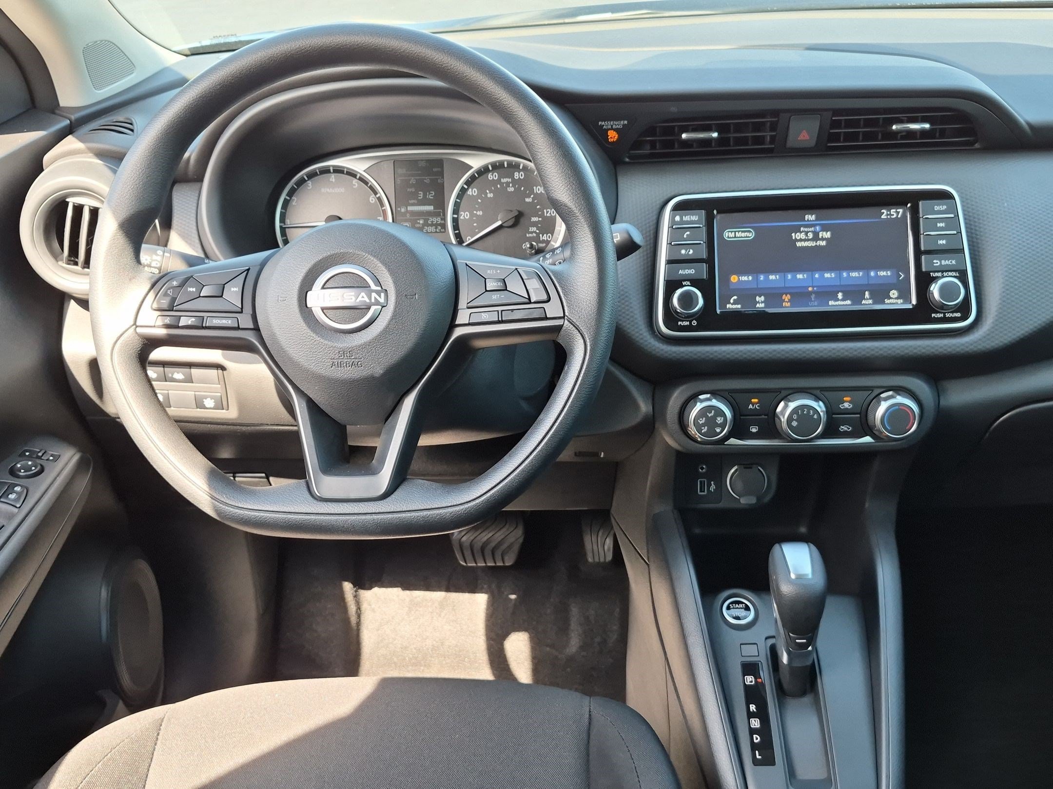 Used 2025 Nissan Kicks Play S FWD image 30