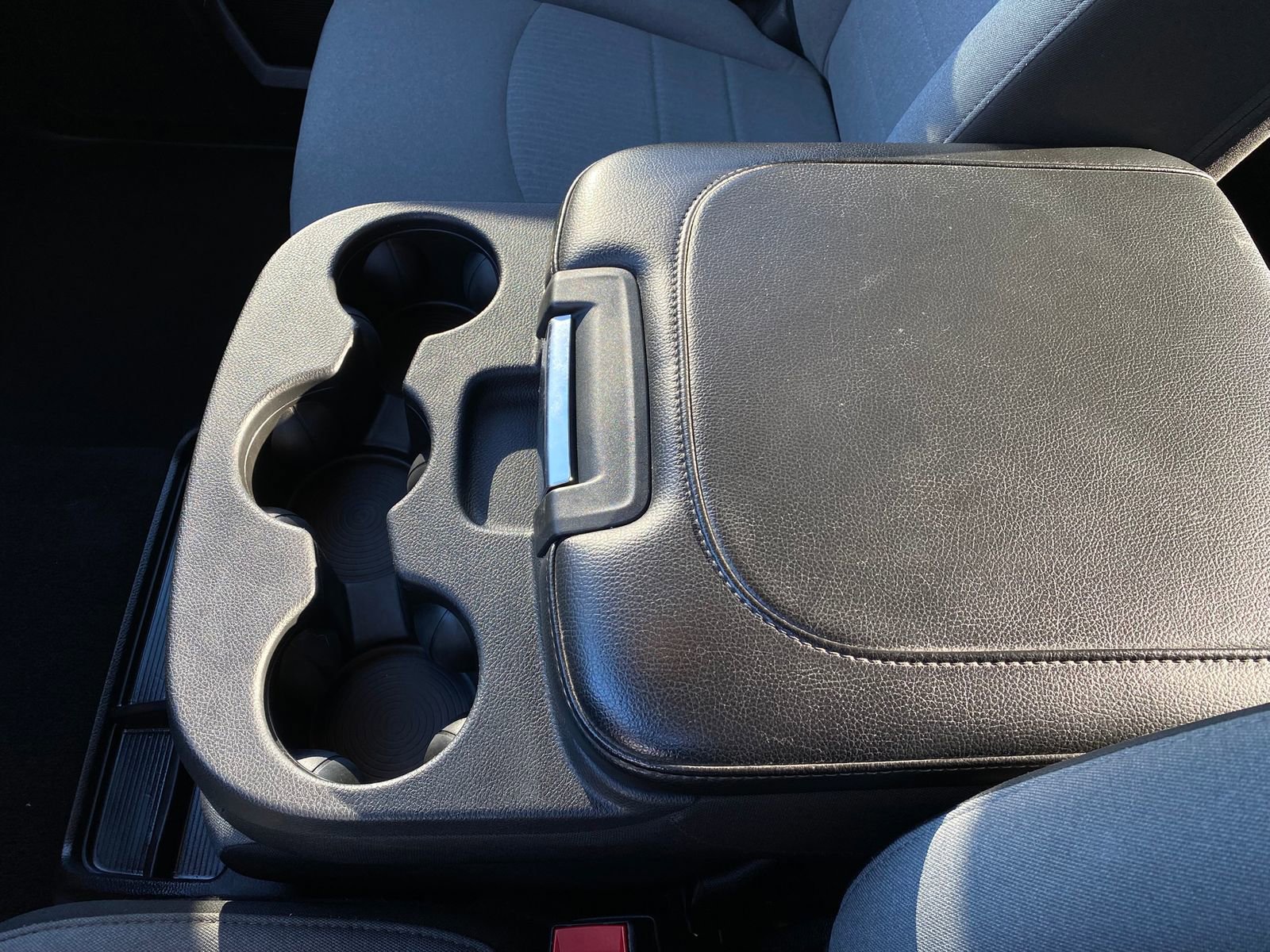 Used 2023 RAM 1500 Classic SLT image 18