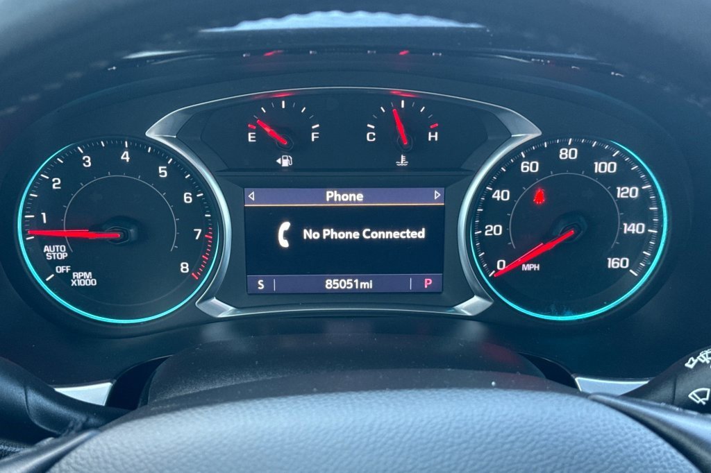 Used 2021 Chevrolet Traverse LT w/ LT Premium Package image 23