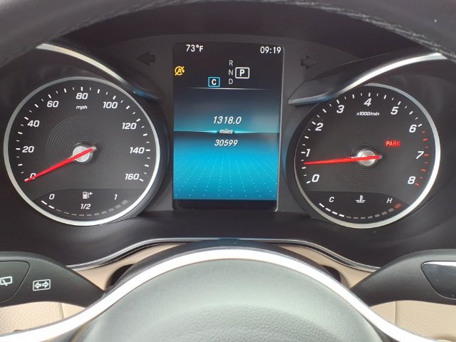 Used 2021 Mercedes-Benz GLC 300 4MATIC image 11