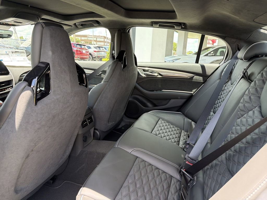 New 2026 Cadillac CT5 V w/ Technology Package AWD/4WD image 16