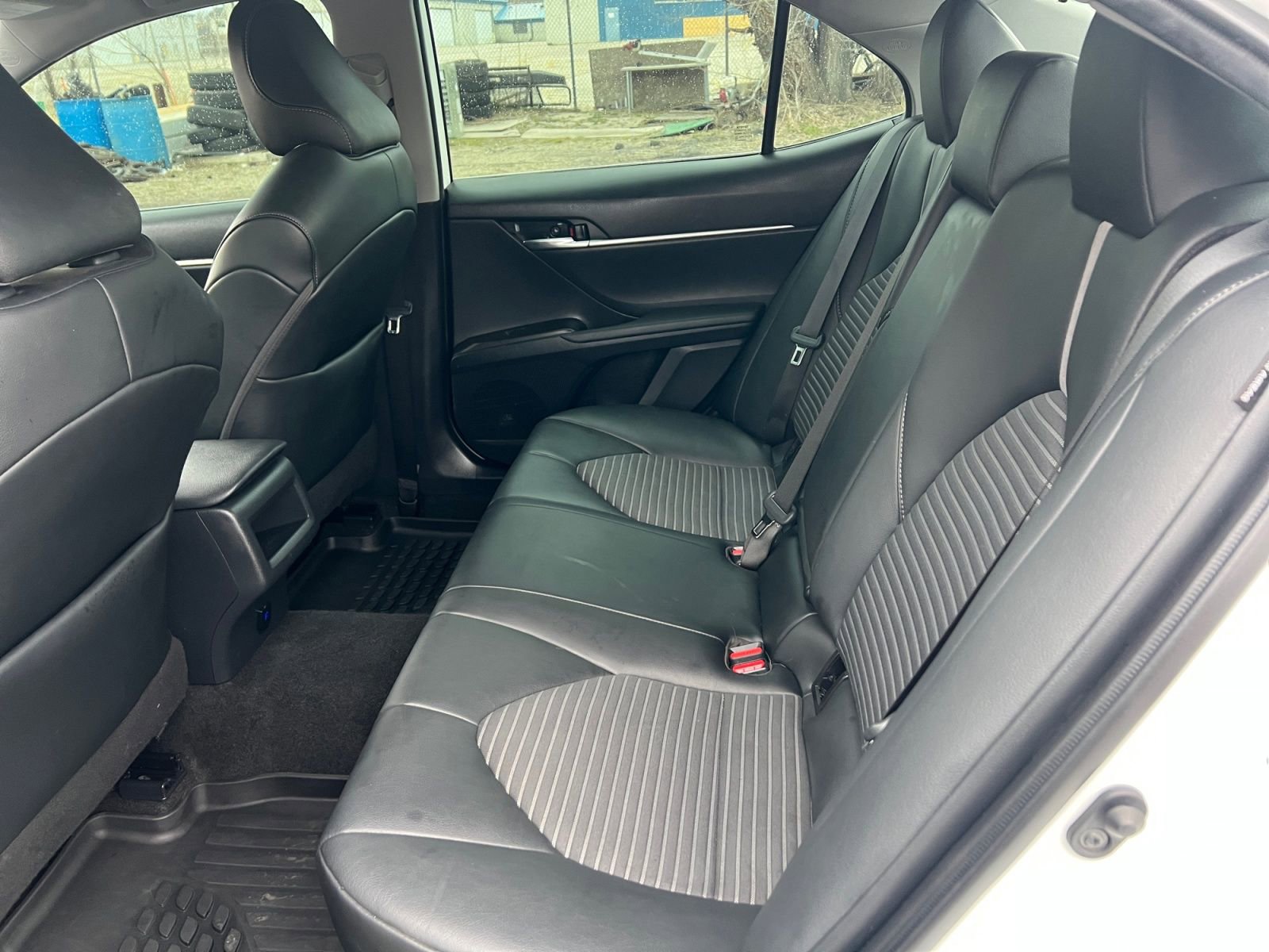 Used 2021 Toyota Camry SE w/ Cold Weather Package image 26