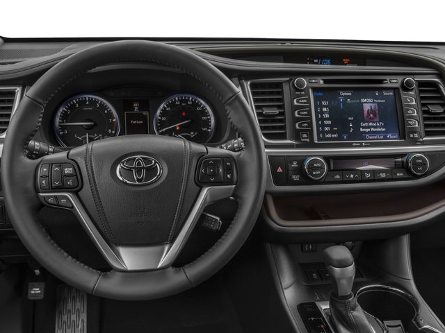 Used 2016 Toyota Highlander Limited Platinum AWD/4WD image 7