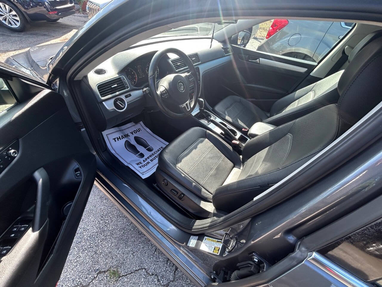 Used 2013 Volkswagen Passat 2.5 SE FWD image 6