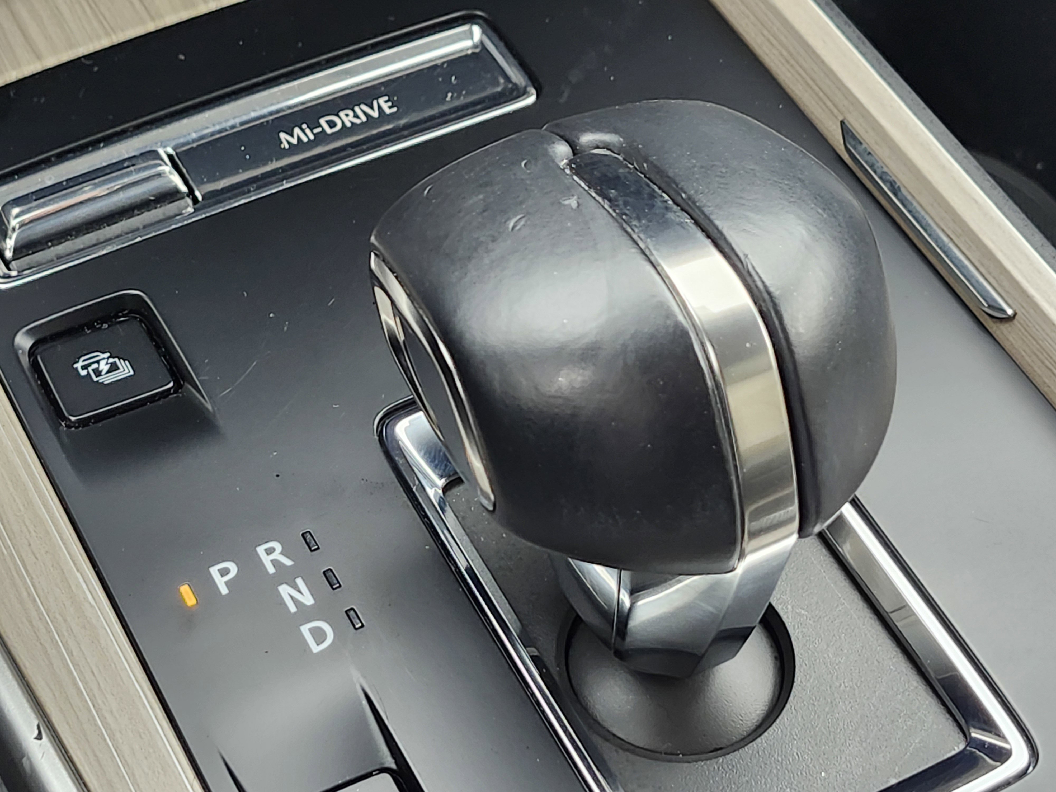 Used 2024 MAZDA CX-90 Plug-In Hybrid w/ Preferred image 33