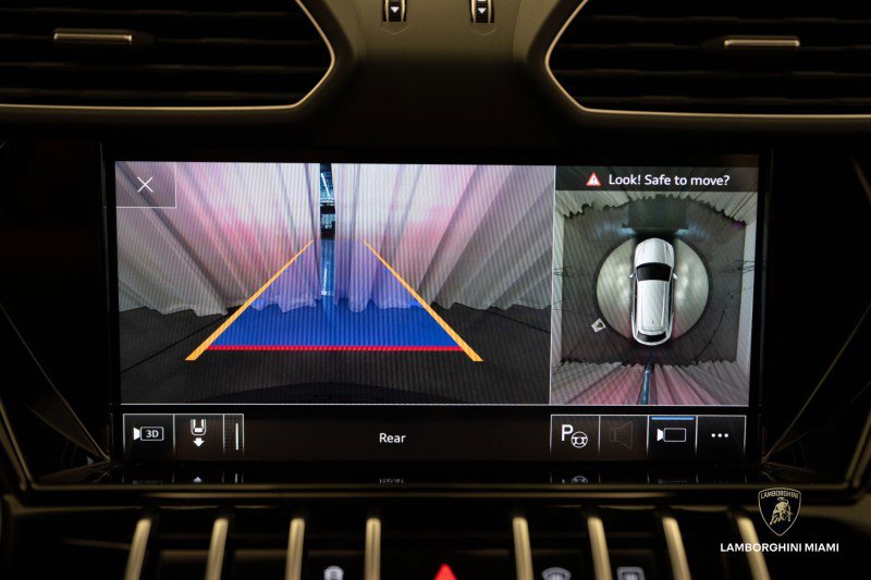 Used 2021 Lamborghini Urus image 61