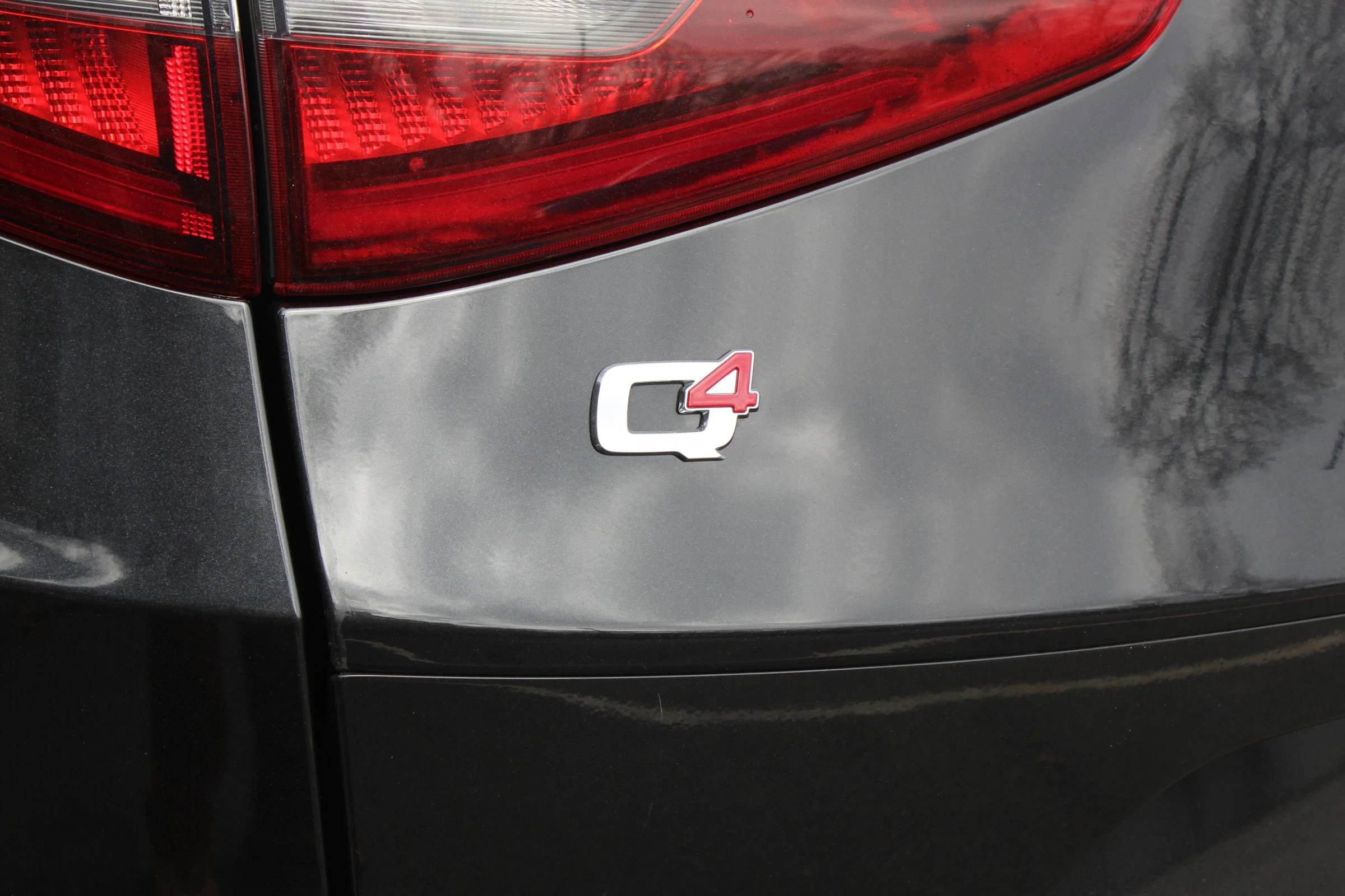 Used 2019 Alfa Romeo Stelvio Ti Lusso w/ Quick Order Package 22X Lusso AWD/4WD image 45